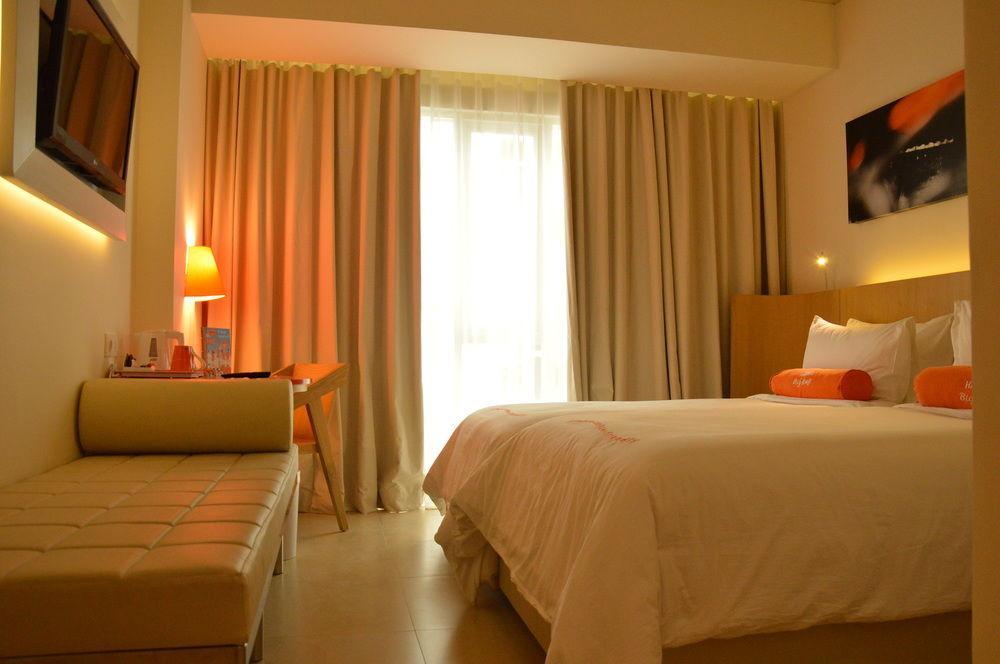 Harris Hotel Raya Kuta Lombok Buitenkant foto